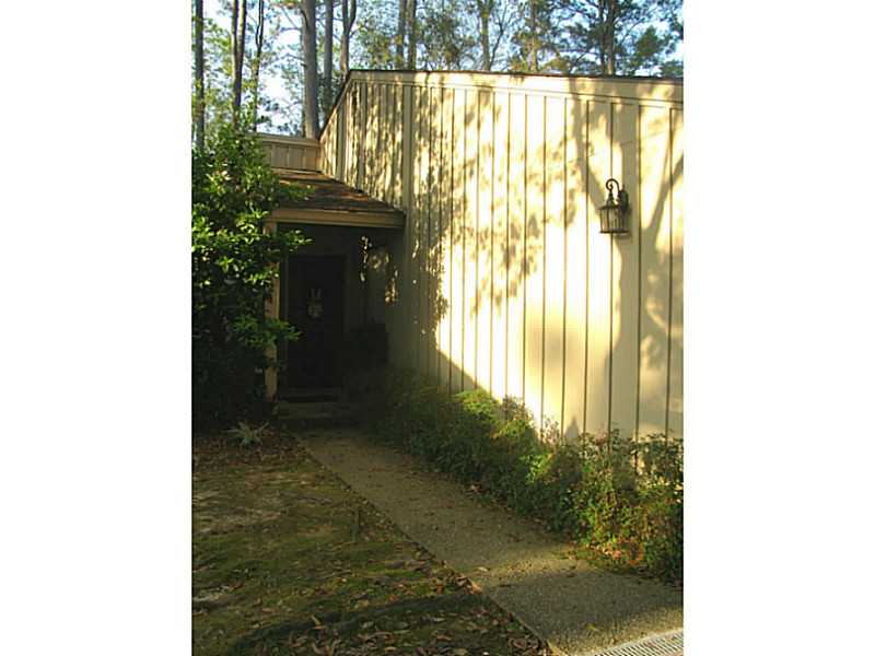 121 Hampton Ct, Mandeville, LA 70471 photo 1