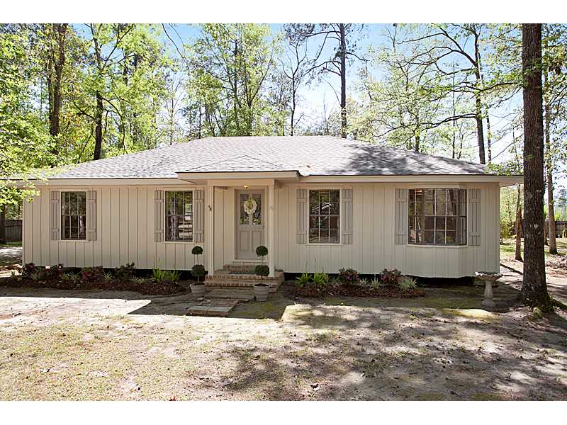 1105 W 18th Ave, Covington, LA 70433 photo 1