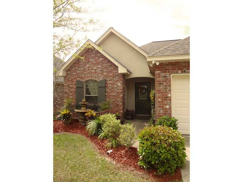 127 Cornerstone Dr, Slidell, LA 70461 photo 1