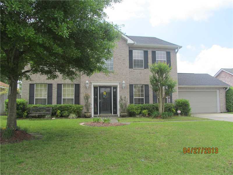 1415 Pinecrest Ln, Slidell, LA 70460 photo 1