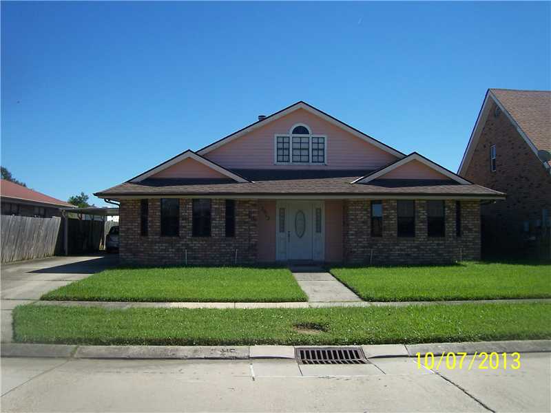 2913 Oak Dr, Violet, LA 70092 photo 1