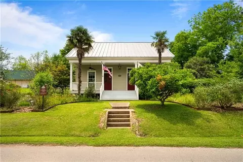 205 W Carriere St, Washington, LA 70589