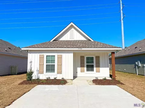 71704 Spike Dr, Madisonville, LA 70447