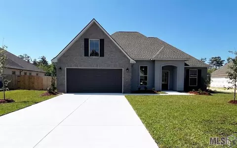 25352 Blue Heron Dr, Ponchatoula, LA 70454
