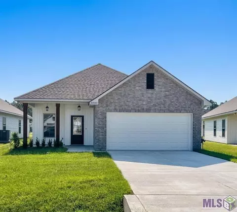 60840 Fairfax Dr, Lacombe, LA 70445