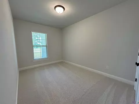 Bedroom - 621 Ramsey Spring Dr, Covington, LA 70435 photo 4 of 4