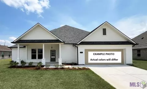 215 Olivia Dr, Luling, LA 70070