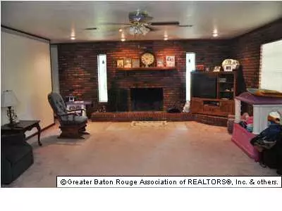 7375 Ruston Dr, Baker, LA 70714 photo 2