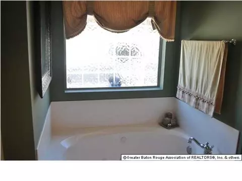 12525 Timberwood Dr, Walker, LA 70785 photo 17