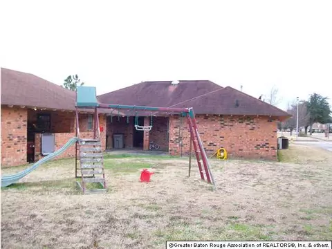 4301 Daveco St, Baker, LA 70714 photo 2