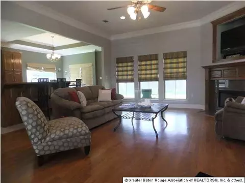 30453 Trace Ln, Walker, LA 70785 photo 3