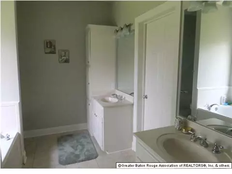 30453 Trace Ln, Walker, LA 70785 photo 9