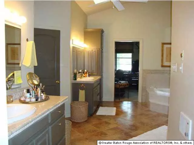  34 Jamestowne Ct, Baton Rouge, LA 70809 photo 19