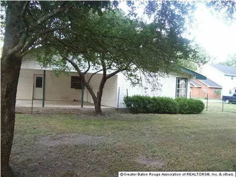14601 Picou Rd, Maurepas, LA 70449 photo 2