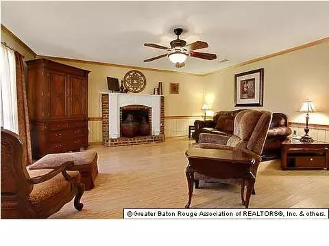 9982 Ardoon Dr, Baker, LA 70714 photo 3