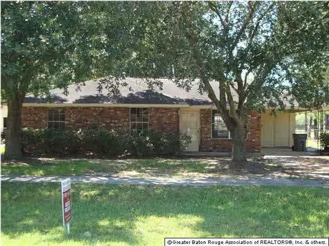 409 Sinbad St, Baker, LA 70714 photo 1