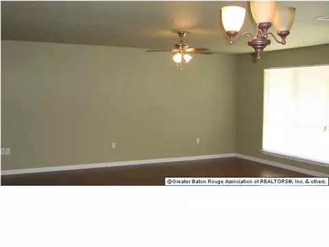 4334 Heath Dr, Baker, LA 70714 photo 6