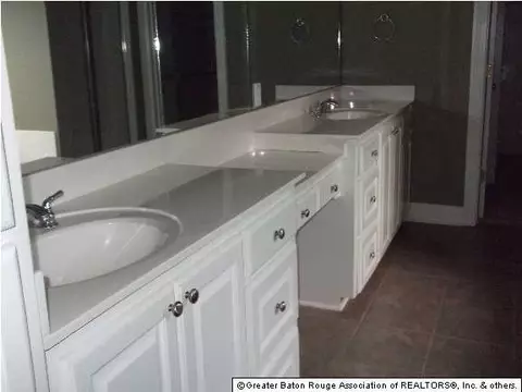 11365 Peaks Ave, Walker, LA 70785 photo 8