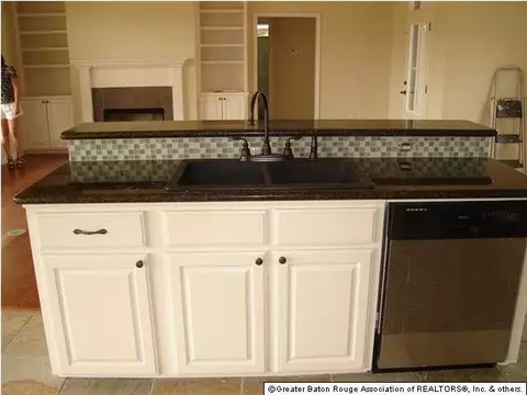 13372 Autumn Run Dr, Walker, LA 70785 photo 5