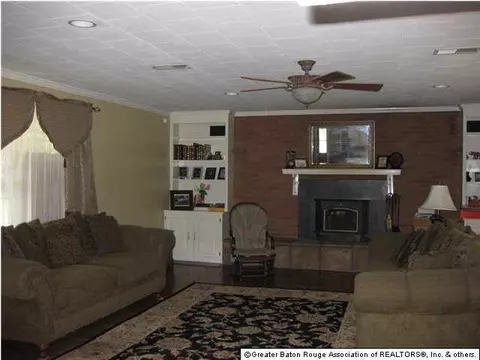 32775 Percy Young Rd, Walker, LA 70785 photo 2