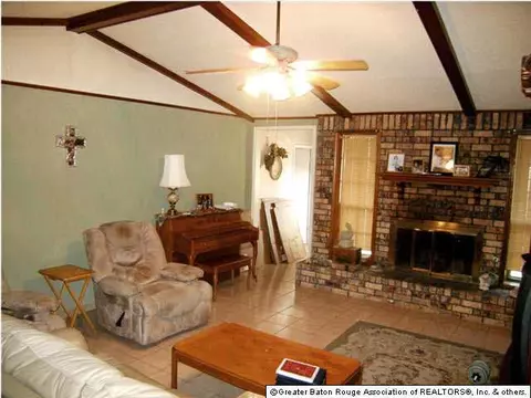 508 Sandra Dr, Baker, LA 70714 photo 3