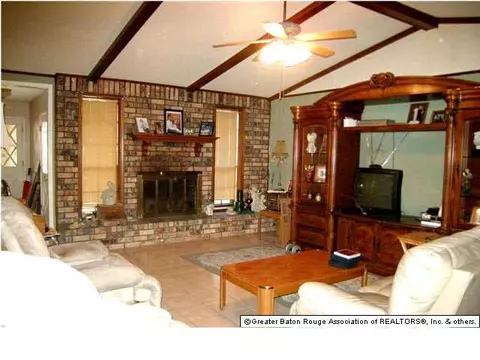 508 Sandra Dr, Baker, LA 70714 photo 4