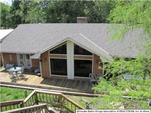 20500 Fairway Dr, Springfield, LA 70462 photo 7