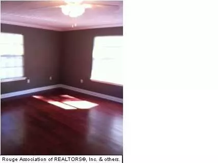 13259 Hodges Ln, Walker, LA 70785 photo 4
