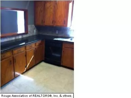 13259 Hodges Ln, Walker, LA 70785 photo 5