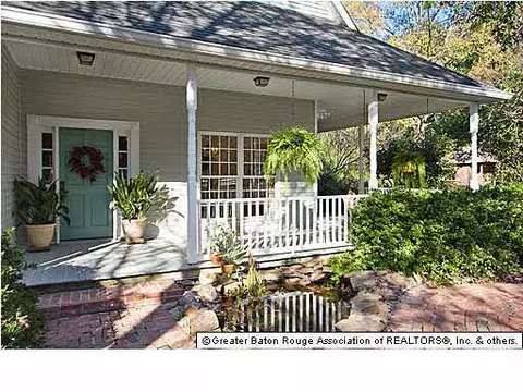25154 Bickham Rd, Zachary, LA 70791 photo 2
