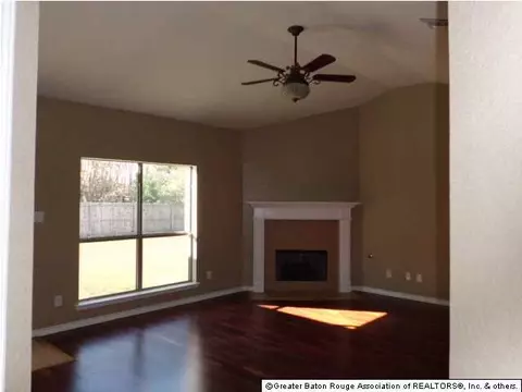 12726 Diamond Lake Dr, Walker, LA 70785 photo 5