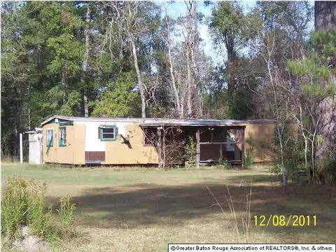 30180 Smith Dr, Walker, LA 70785 photo 1