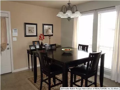 12286 Cottage Hill Dr, Walker, LA 70785 photo 2