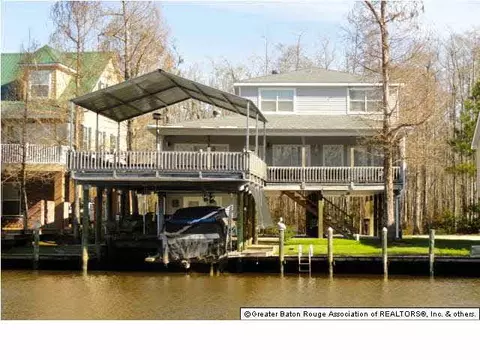 20825 Henry Rd, Springfield, LA 70462 photo 1