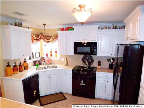 13059 Robin Dr, Walker, LA 70785 photo 6