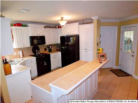 13059 Robin Dr, Walker, LA 70785 photo 3