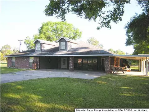 904 Sinbad St, Baker, LA 70714 photo 1