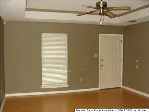 10144 Dundee Dr, Baker, LA 70714 photo 2