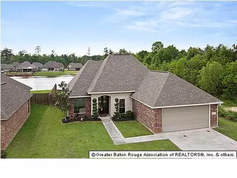 34261 Spring Lake Dr, Walker, LA 70785 photo 2