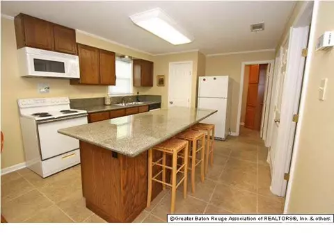 32814 Cypress Dr, Springfield, LA 70462 photo 7