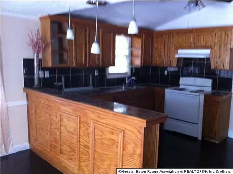 13635 Travis St, Walker, LA 70785 photo 4