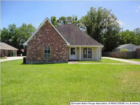 13560 S S Trce, Walker, LA 70785 photo 1