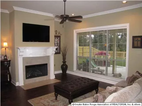 13244 Williamsburg Dr, Walker, LA 70785 photo 5