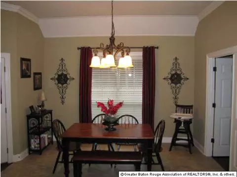 13244 Williamsburg Dr, Walker, LA 70785 photo 2