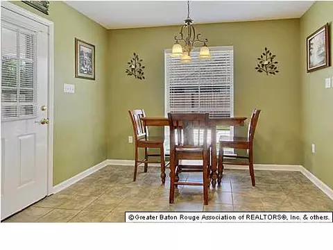 30551 Oakcrest Rd, Walker, LA 70785 photo 6