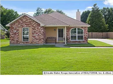 30551 Oakcrest Rd, Walker, LA 70785 photo 1