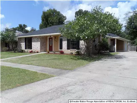 705 Sandra Dr, Baker, LA 70714 photo 1