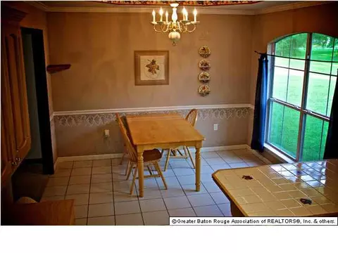 11986 Frank Miller Ln, Walker, LA 70785 photo 5