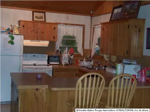 14647 Paradise Rd, Maurepas, LA 70449 photo 3