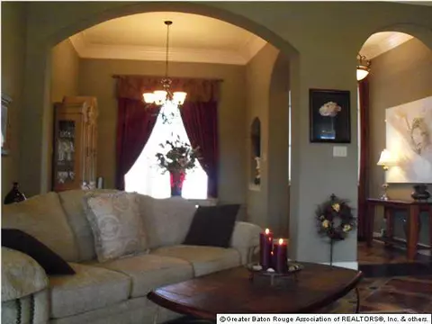 30430 Trace Ln, Walker, LA 70785 photo 4